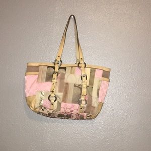 Vintage Coach light pink and cream purse